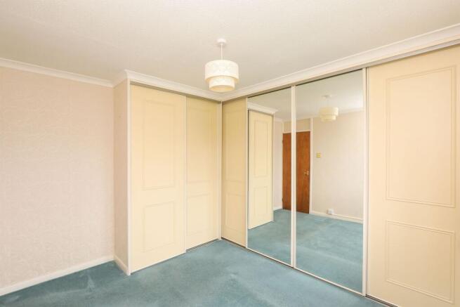 3 bed Detached Bungalow for sale Image 9