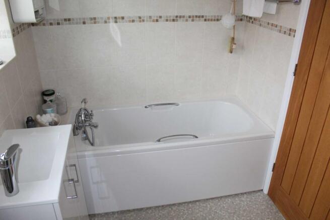 Photo 13