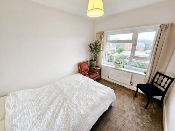 2 bed Flat for sale Image 7