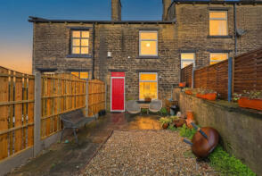 57, Coal Hill Lane, Rodley, Leeds LS13 1DD