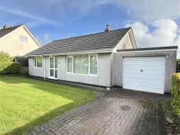 33, Cotswold Avenue, St. Austell PL26 7ER