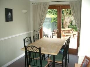 DINING ROOM PIC 1