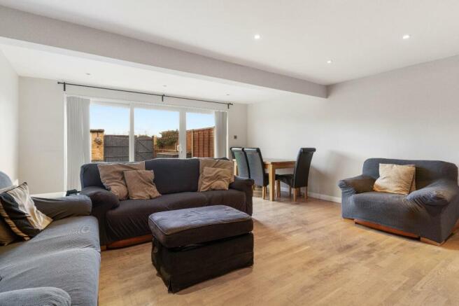 2 Moorfield 7.jpg