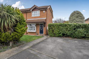27, Buccaneer Close, Reading RG5 4XP