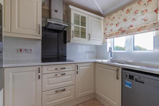 Cedar Court 29-10.jpg