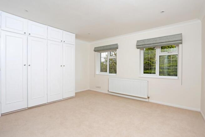 15 North Park 159...