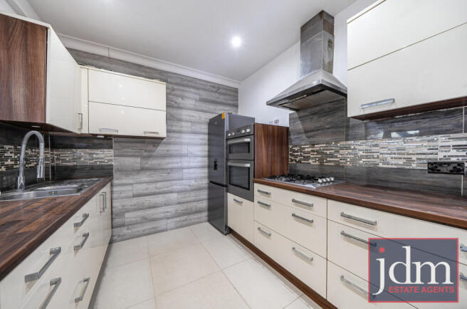 3fd3f250-ab99-439...