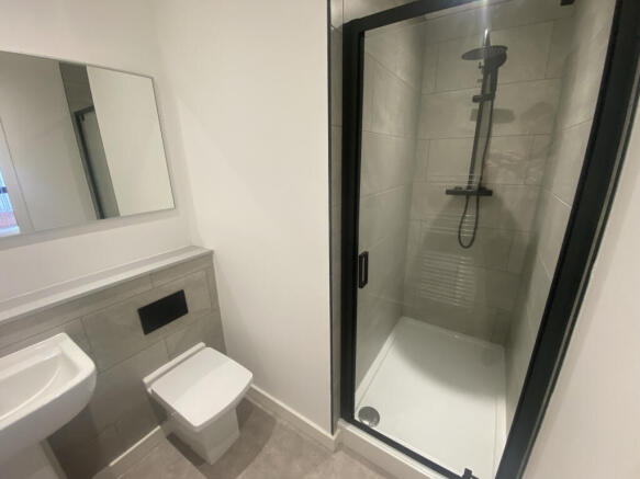 1 bed Apartment to rent Image 4