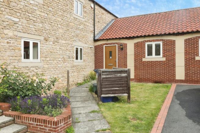 3 bed Barn Conversion for sale Image 6