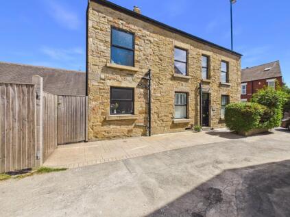 Marsh Street, Rothwell, Leeds, West Yorkshire, LS26