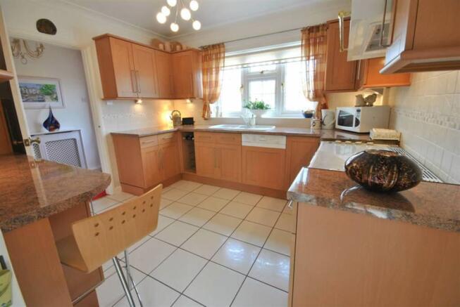 Photo 9
