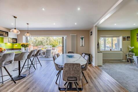 Glandon Drive, Cheadle Hulme, SK8