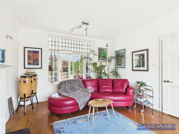 3 bed Semi-Detached for sale Image 8