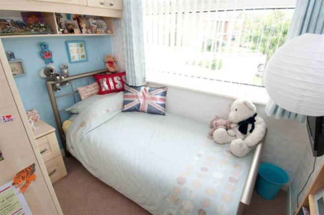 Photo 12
