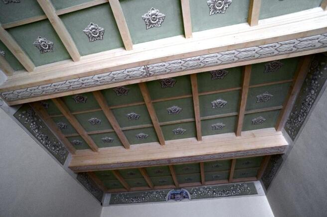 Diningroom ceiling
