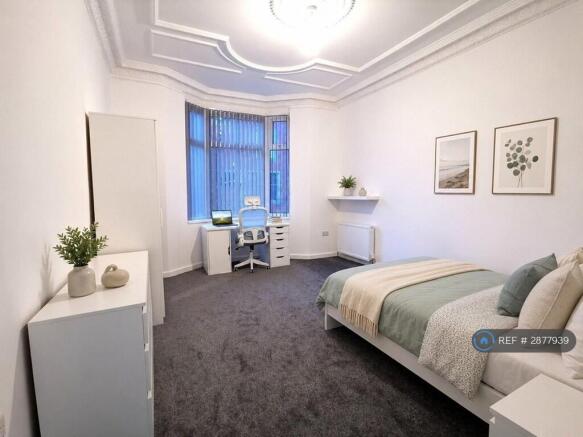 1 bed House Share to rent Image 7