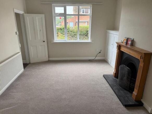 3 bed House to rent Image 5