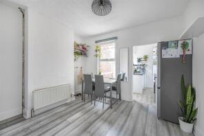 26, Lawes Avenue, Newhaven BN9 9SA