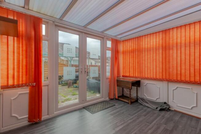 2 bed Bungalow for sale Image 12
