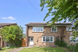 25, Berberis Walk, West Drayton UB7 7TZ