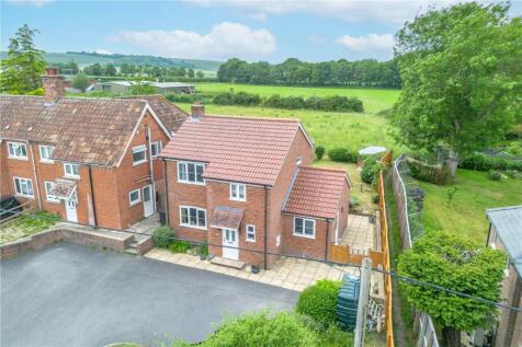 The Hollow, Chirton, Devizes, SN10