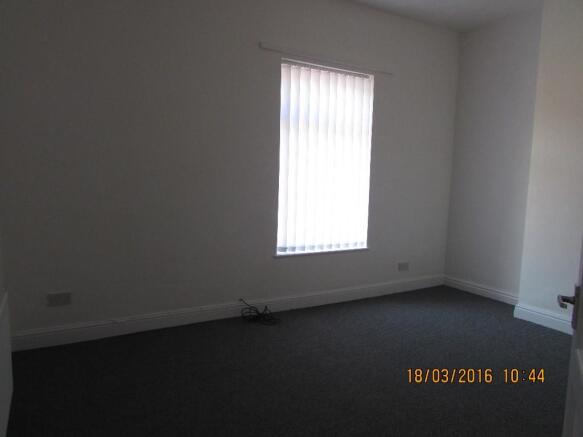 front bed 