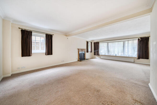 1344432-18-68b015...