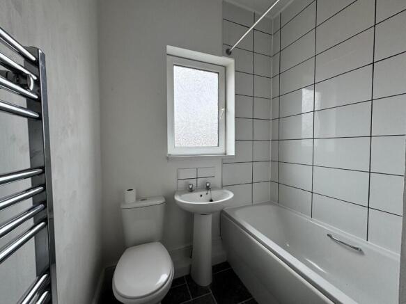 2 bed Terraced for sale Image 11