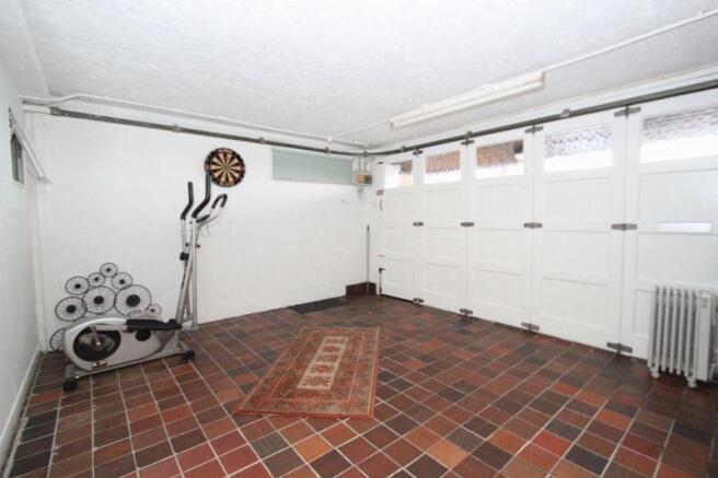 garage