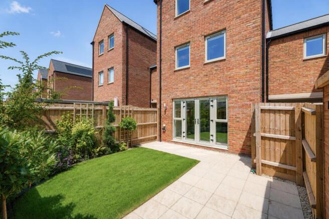 Oakington 10 Garden
