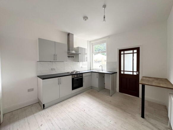 3 bed Detached for sale Image 5