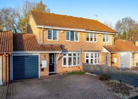 25, Blackbrook Way, Wolverhampton WV10 8TB
