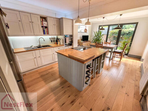 Kitchen Diner - 15 Trafalgar Square.BLDdZ