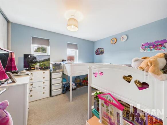 3 bed House for sale Image 7