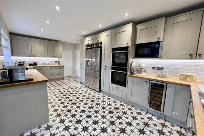 Dining Kitchen
