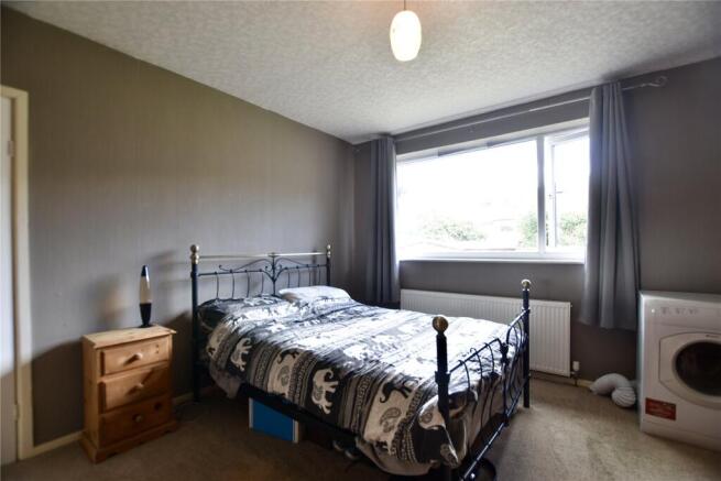 2 bed Semi-Detached Bungalow for sale Image 9
