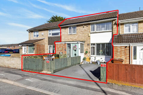 Colne Close, Corby, NN17