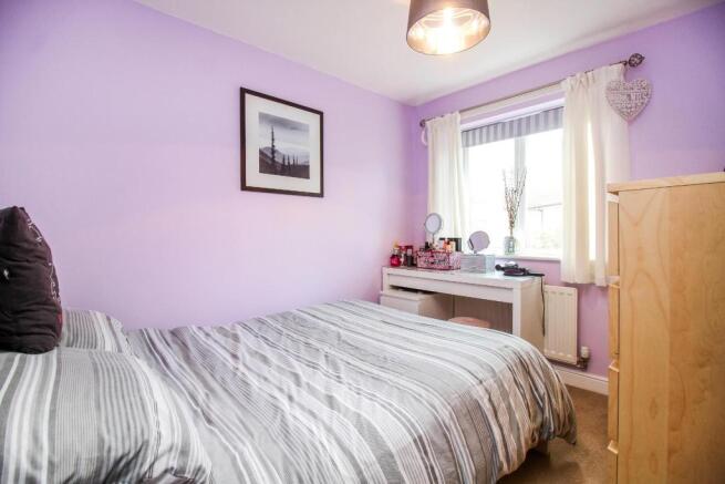 , bedroom 2.jpg