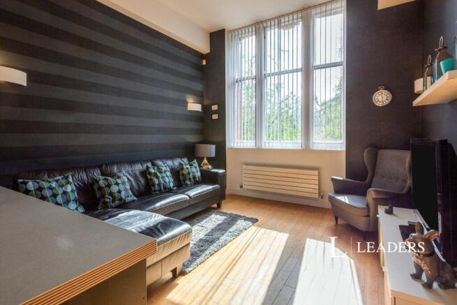 Living Room. 3