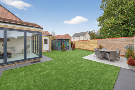 Pascoe Drive, Great Yarmouth, NR29