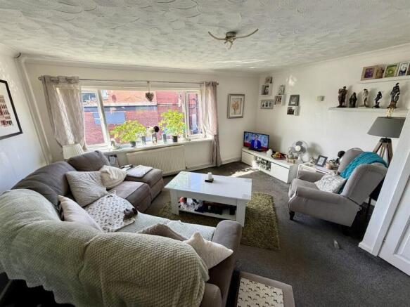 Bramleys Estate Agents - Greenside Road - Mirfield