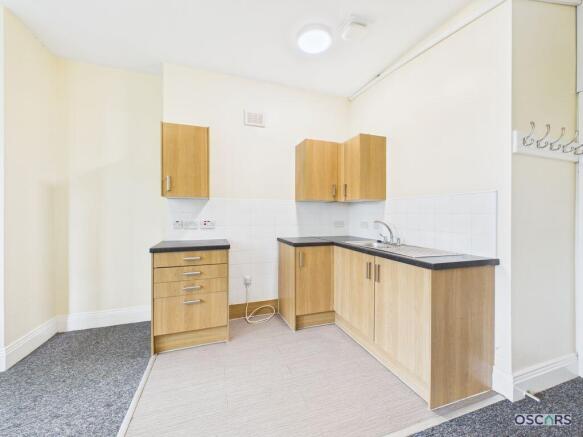 7 bed Flat for sale Image 10