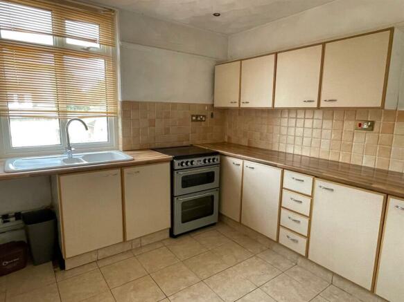 Kitchen.,.jpg