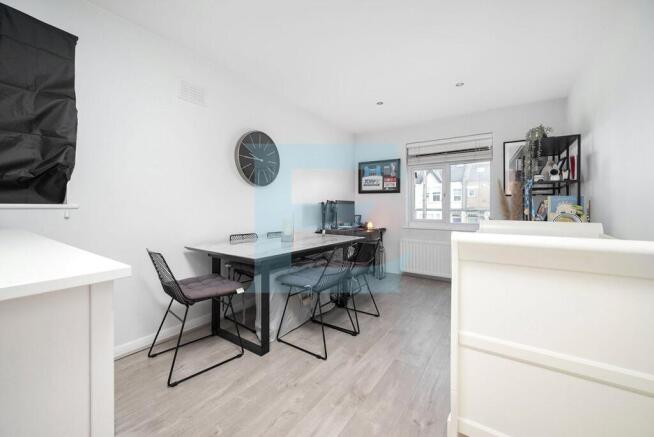 Byron Court, Byron Road, Mill Hill, London, NW7 photo 4