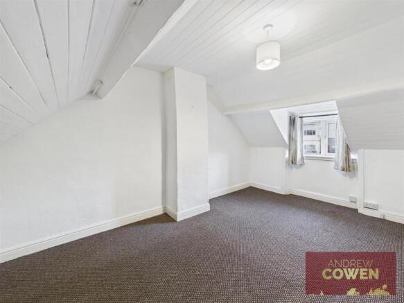 2 bed Cottage for sale Image 10