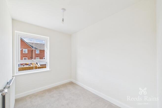 3 bed Detached to rent Image 10