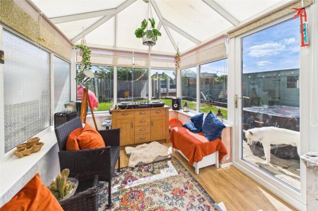 3 bed Semi-Detached for sale Image 9