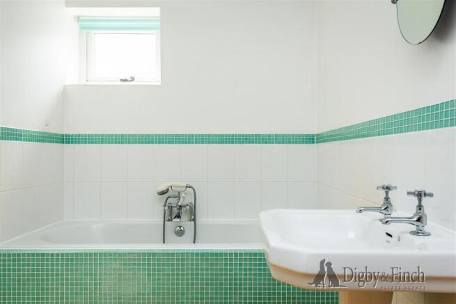 4 Manor Farm, Apethorpe, PE8 5DP-39.jpg