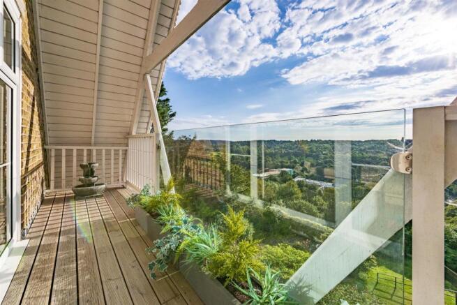 3, 25 Westview Road Low Res - 0030 -_IMM6587 -.jpg
