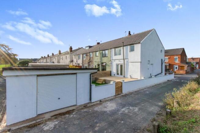 3 bed House for sale Image 8